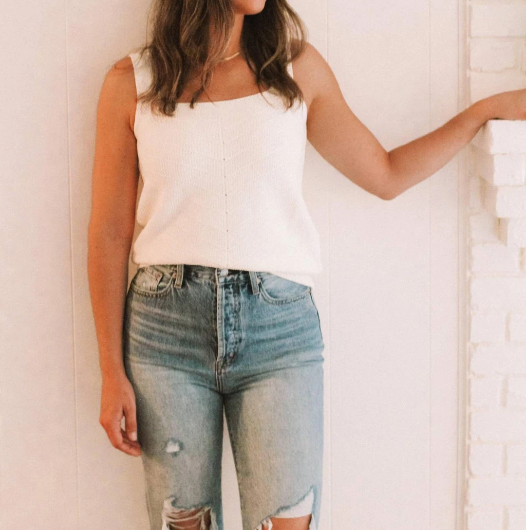 New β Frnch π© women Laila Sweater Tank in Cream 𧨠4 New β Frnch π© women Laila Sweater Tank in Cream 𧨠- Image 4